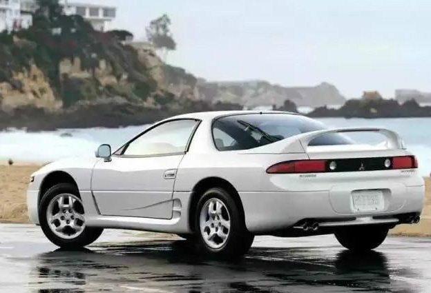 斯巴鲁翼豹|向经典致敬日本八九十年代的JDM好车回顾