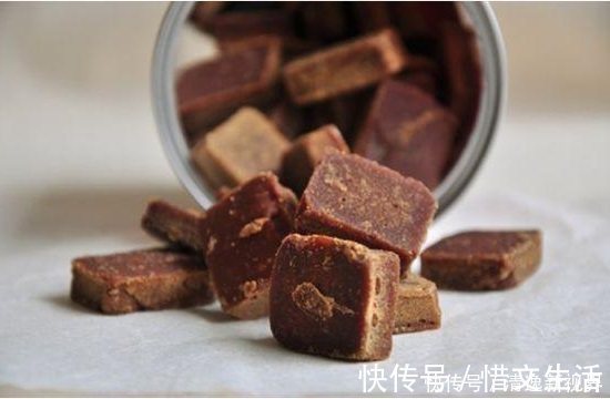 钓友们|分享一个钓鲤鱼的饵料配方,取材方便效果绝佳,爱钓鱼的你别错过