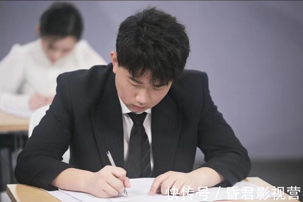 《令人心动的offer》第三季开播有四大槽点,赢了收视却输了口碑