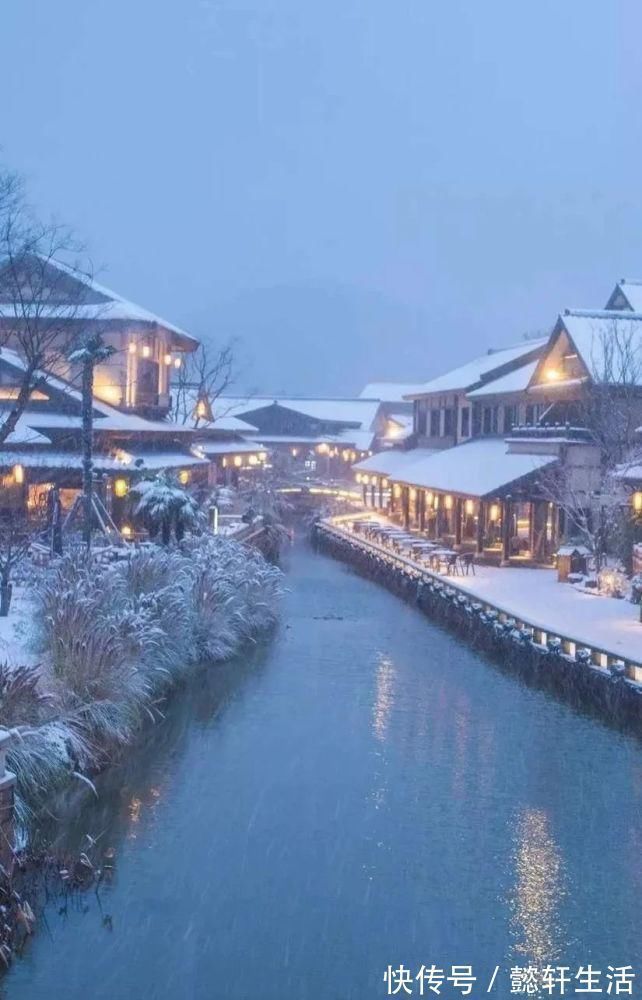 兴亡&十首金陵怀古的诗词,千古兴亡多少事,山自青青水自流!