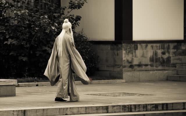 女娲|纣王被打败后，妲己三妖完成任务，为何不回女娲身边，而去轩辕坟？