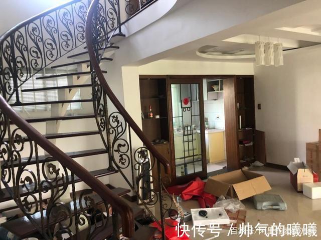 总层数|浙江省嘉兴市一203平复式豪宅房产拍卖,以260万元成交