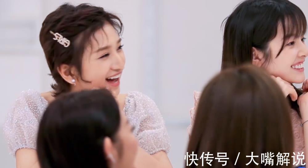陈钰|蔡徐坤遇见和自己同年同月同日生的女孩，反而被女孩回复笑到了