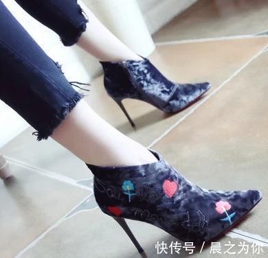 高跟鞋 尖头细跟鞋让你走路带风,穿出国际范