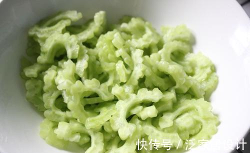 苦瓜|夏天吃啥瓜都不如这个“瓜”,维c含量高,清新脆爽还便宜
