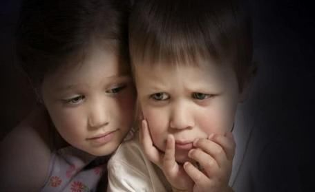 15岁女孩竟已患“喉癌”晚期,“祸根”大多数都喜欢,你清楚吗?