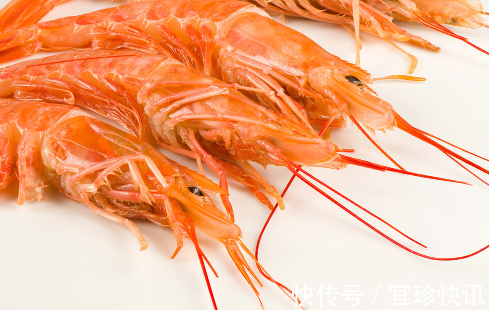 大虾|水煮大虾时，什么水温下锅最好，教你正确的方法，鲜嫩不易腥