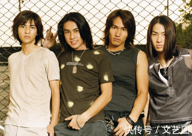 吴建豪参加选秀综艺大秀好身材,受访称为了更上镜在手臂肌肉抹油