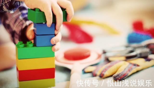 水笔|孩子有这3种“节俭”行为,家长别高兴,6岁前就要改过来