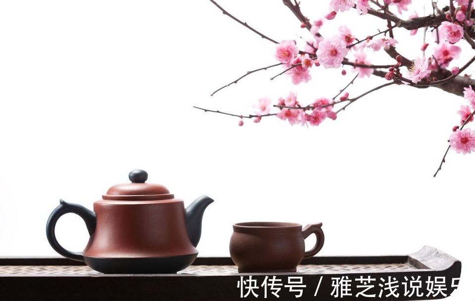 礼仪#俗话“菜不摆三,筷不成五,席不成六”是什么意思?如今还受用吗