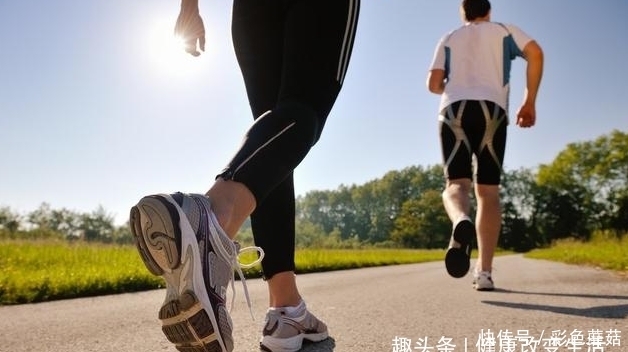  中医|中医：一种“天然养胃药”，白开水里扔几颗，修复胃黏膜！