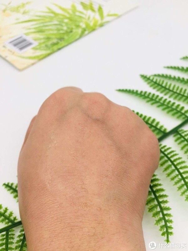 护肤精华性价比NO.1！4款美白/保湿/淡斑产品推荐