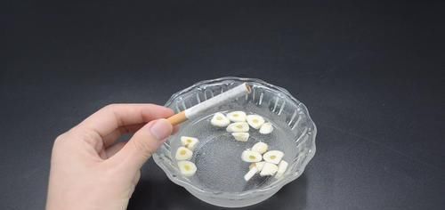 男性朋友|大蒜放进白醋里泡一泡,真是厉害,解决了很多男性朋友困扰的烦恼