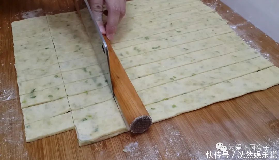 不刷油|饼干这么做太香了,不用烤箱不刷油,松软又香酥,学会都能开店了