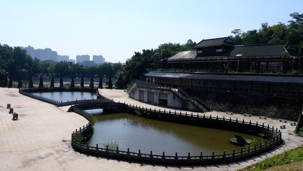  国内最大|国内第一大石雕卧佛自身难保？筹钱修建不容乐观