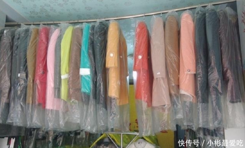 干洗店老板:羽绒服有“3不洗”,好多人做错,难怪变薄还不保暖