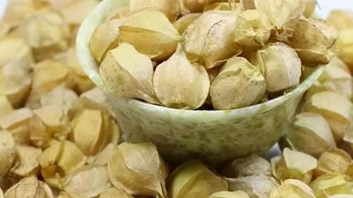 胡萝卜素|女性不想变大妈，秋天吃几种好食物，强健大脑、延缓衰老，气色好