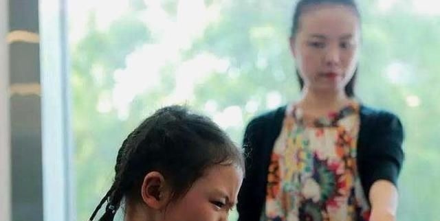 孩子|孩子到了这个年龄,你要记得给孩子零花钱,很多家长给晚了