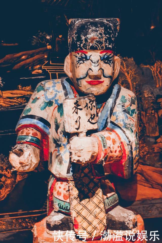 美国男子来华留学,收藏10万件中国古董,40年后身家轻松过亿