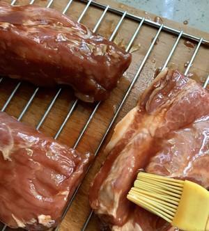 家常肉菜菜谱，蜜汁叉烧，简单美味，送给爱吃肉的您，试试吧