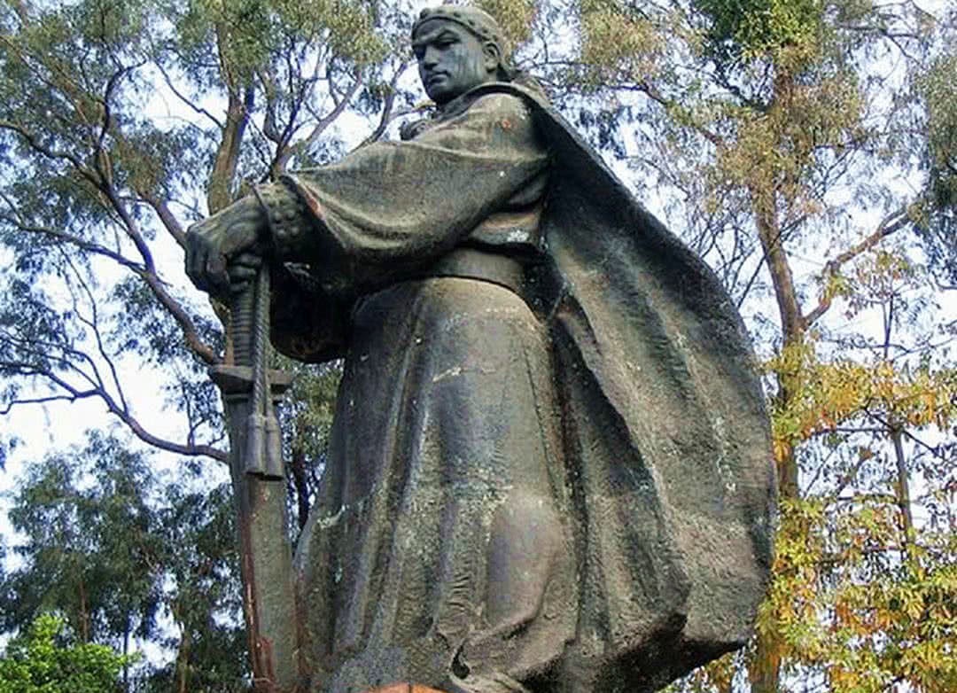 大儿子|翼王石达开被凌迟之后，他的家人命运如何，大儿子是被养大再杀的吗？