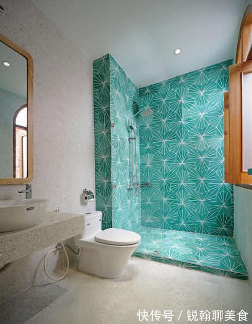 主卧|她住128㎡的联排别墅，家里3处天井，满眼绿色，像个植物园