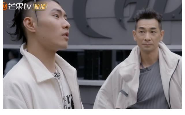 黃征|獒犬淘汰落淚舍不得走，胡海泉在憋笑，黃征體面離開(kāi)意難平