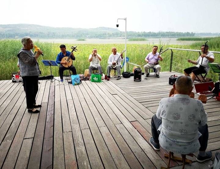 歌声|花香扑鼻琴音飘荡，吹拉弹唱歌声飞扬