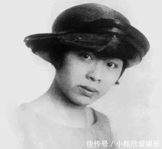 妹妹|妹妹因痛不愿裹脚,哥哥说:那就不裹了,以后长大嫁不出去我养你