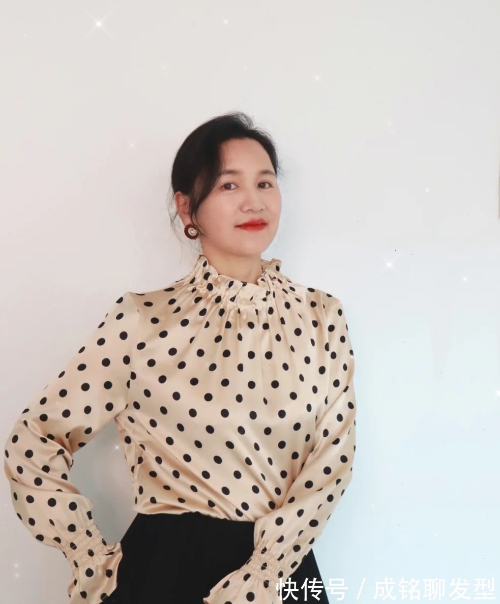 博主|五十岁的妈妈也可以美得高级！学大龄博主的穿搭法，显年轻又吸睛