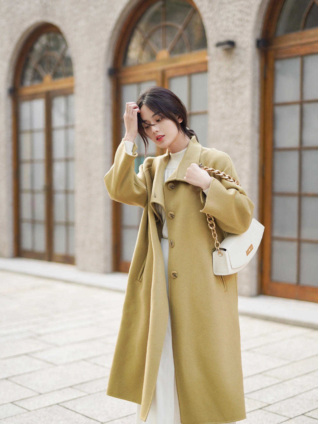 时尚博主|入冬以后火了的大衣,没想到大衣+裙子这样穿洋气,太温柔了
