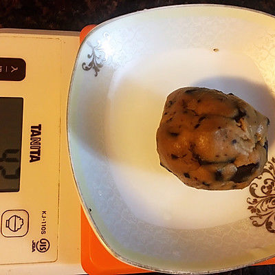 榛果巧克力熔岩软饼