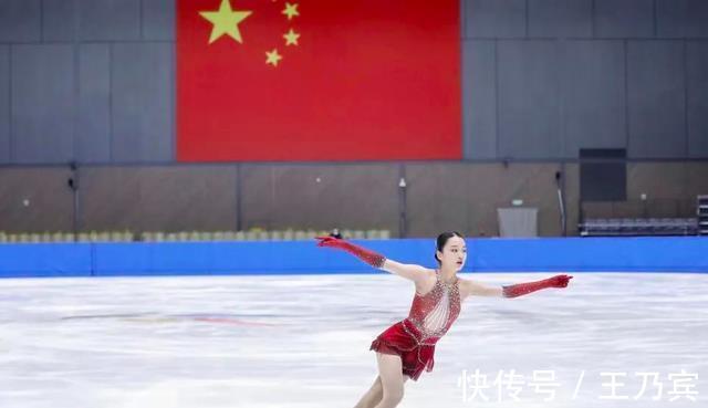 隋文静|中国花滑队冬奥名单确定!19岁归化美少女入选,父亲是著名科学家