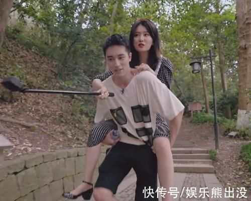 許魏洲|戀戀劇中人:許魏洲牽手喬欣，小鬼、吳宣儀有隔閡，差距有點(diǎn)大!