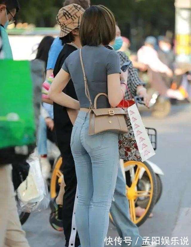 大长腿 用心穿搭打底裤,把女生烘托得亭亭玉立,怎么穿也不会崩溃