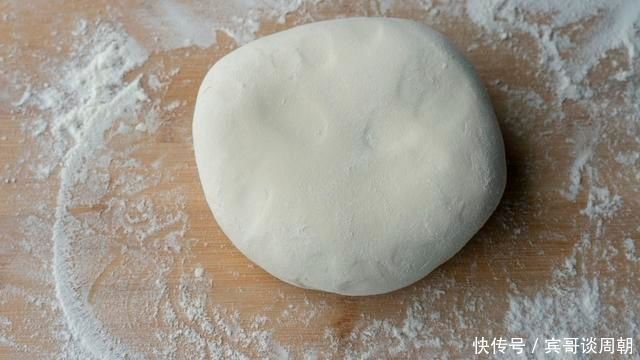 猪油|馒头又出新做法，不放一粒酵母，也不用二次醒发，一大锅不够吃的