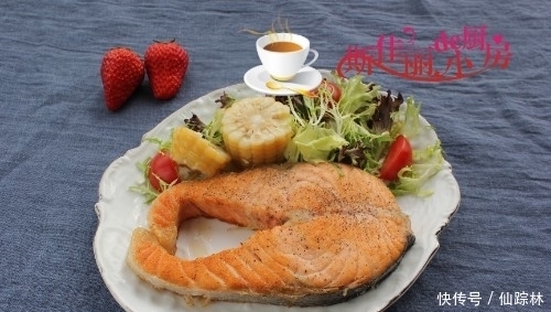 一个人午餐,我从不点外卖,晒晒我的5分钟午餐,方便简单营养好