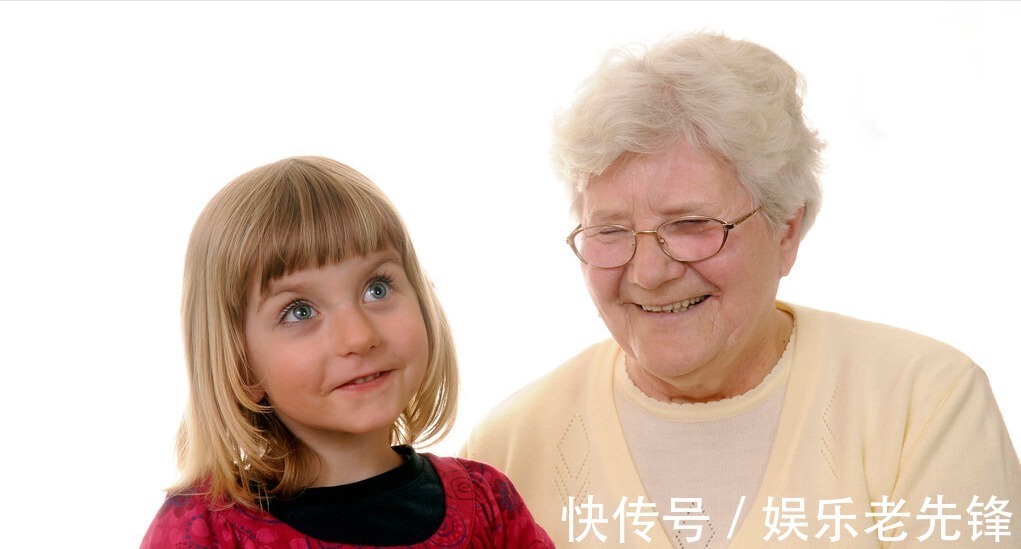 孙子|带孙子和带外孙,哪种方式回报更大?2位阿姨说出内心的心里话