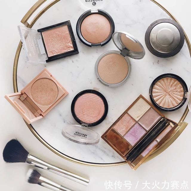 打造仙气必收的造光神器!高光用的好,不做医美也能拥有水光肌