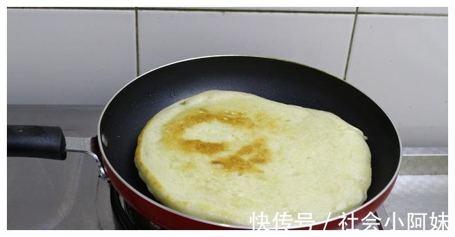 发面葱花饼的简单制作方法,手不沾面,学会不用天天吃馒头花卷了