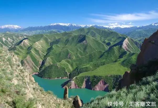 老年|趁春光,打卡新疆最美花海、草原、湖泊、古城、村落……