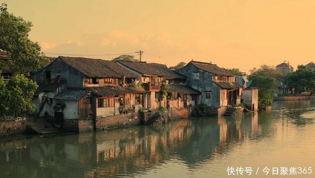 浙江正在消失的千年古镇，昔日的繁华已成过眼云烟，只剩残垣断壁