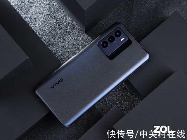 像素|「手慢无」vivo T1特惠300，高性能长续航也有性价比