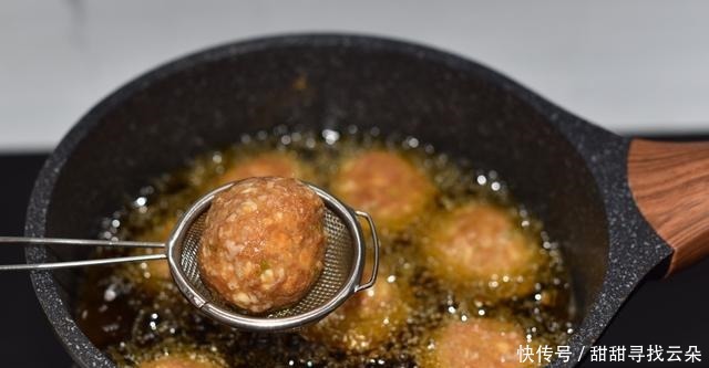 家庭团圆必吃它,红烧做法味道浓,能一下连吃三碗饭,全家都喜爱