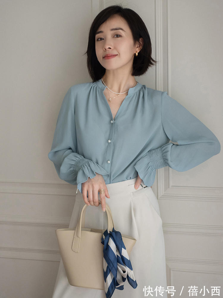 小蛮腰|精致!时髦!高级!2周14天不同的优雅搭配,早秋穿搭不发愁