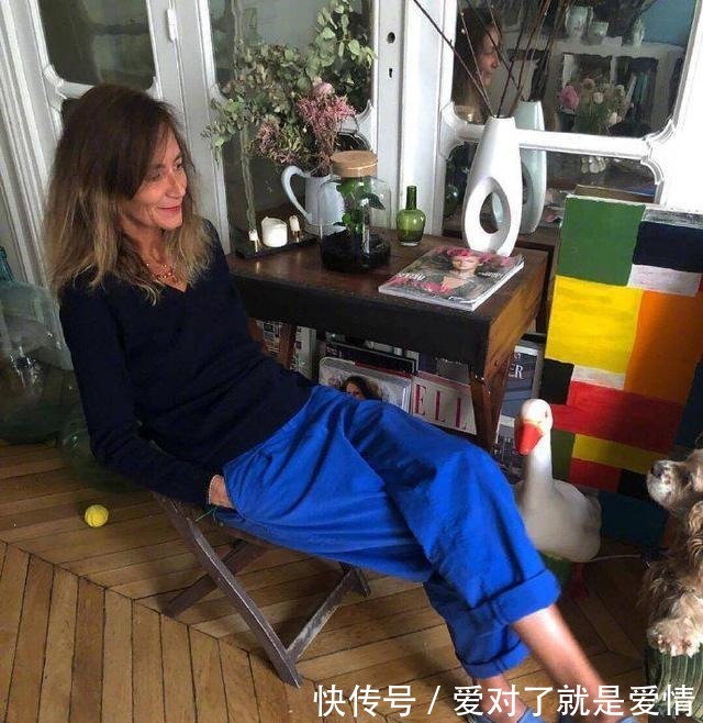 时髦 虽然你长得漂亮，但是不一定有这位老奶奶时髦，这就是穿搭的魅力！