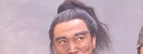 马腾|马超，一个坑爹叛主的投机者，却被《三国演义》洗白成了英雄