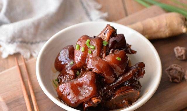 吃法|猪脚20种新的吃法,教你一招,你吃得越多,孩子们就越爱吃