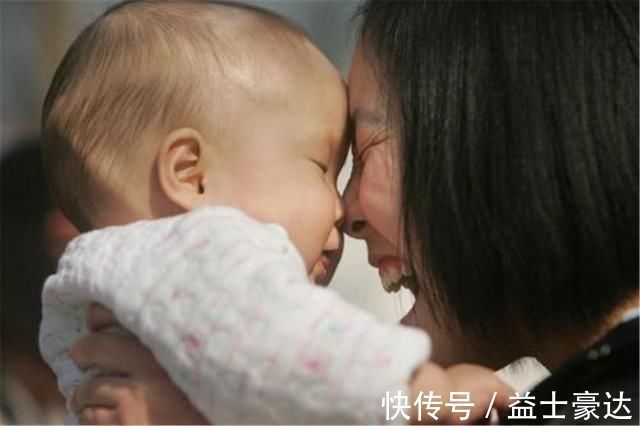 植物油|宝宝多大可以吃油?孩子到了这个年龄,该给宝宝“加油”了