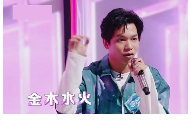 徐明朝|土了23年，憑一首《海底》出圈，95后為何被鳳凰傳奇迷住了？